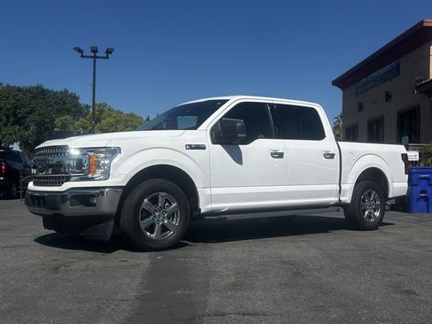 Used 2018 Ford F150 2WD SuperCrew image 2
