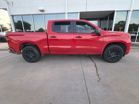 Used 2026 Chevrolet Silverado 1500 Custom RWD image 5
