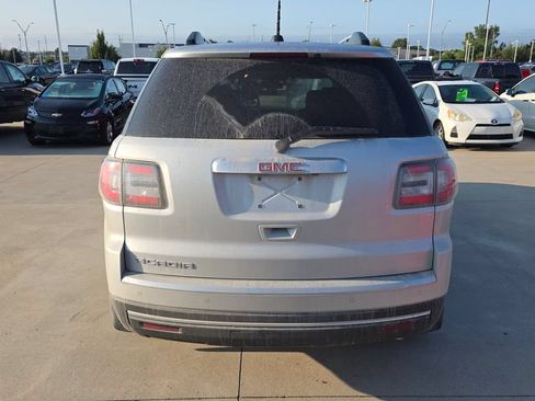 Used 2016 GMC Acadia SLT FWD image 4