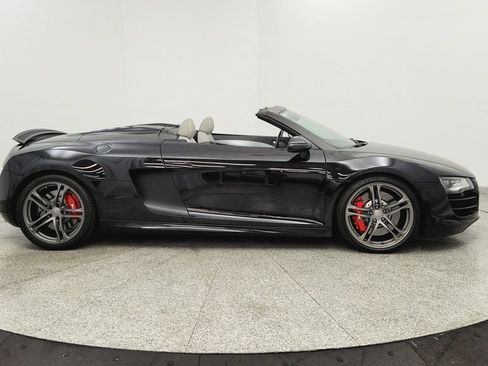 Used 2011 Audi R8 V10 w/ Enhanced Leather Pkg AWD/4WD image 6