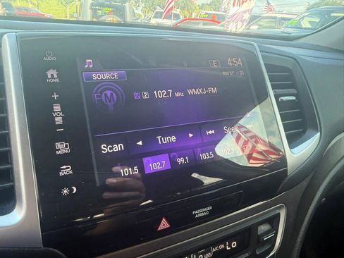 Used 2018 Honda Pilot EX-L image 8