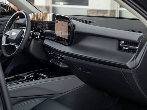 New 2026 Audi Q3 quattro 2.0T AWD/4WD image 34