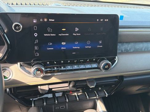 Used 2025 Chevrolet Colorado ZR2 AWD/4WD image 21