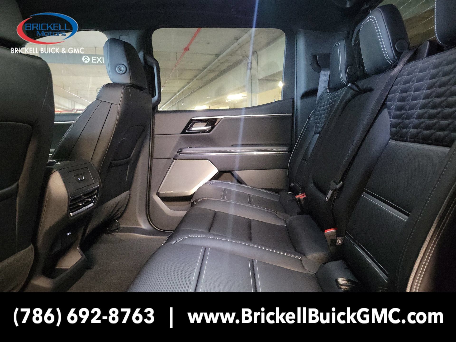 New 2025 GMC Sierra EV Denali AWD/4WD image 9