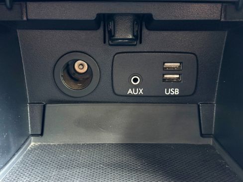 Used 2016 Subaru Legacy 2.5i Limited AWD/4WD image 31