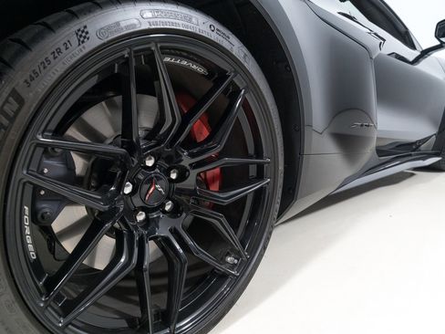 Used 2023 Chevrolet Corvette Z06 image 26