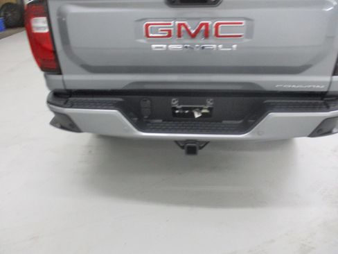 New 2026 GMC Canyon Denali AWD/4WD image 7