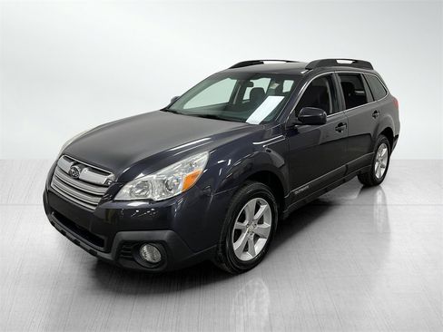 Used 2013 Subaru Outback 2.5i Premium w/ All-Weather Pkg image 2