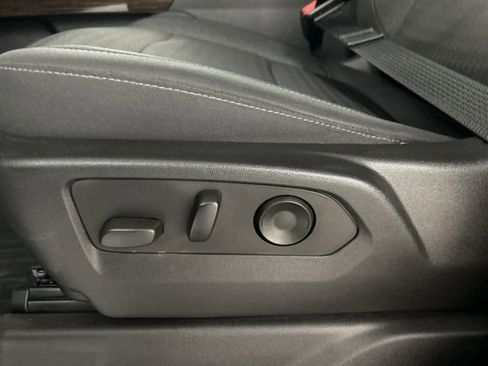 Used 2022 GMC Sierra 1500 Elevation image 8