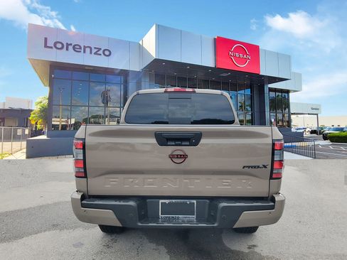 Used 2024 Nissan Frontier Pro-X w/ Technology Package image 6