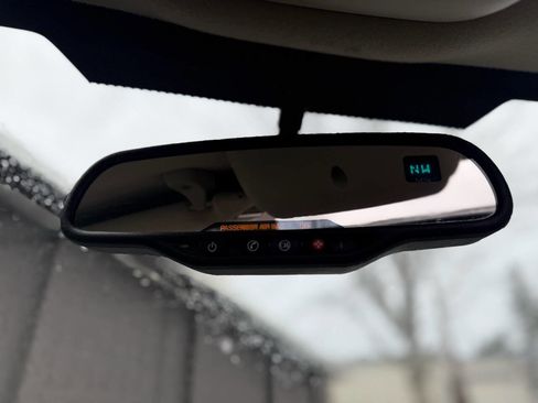 Used 2005 Chevrolet Avalanche 2500 w/ Preferred Equipment Group image 44