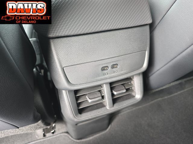 New 2027 Chevrolet Equinox LT w/ Convenience Package II AWD/4WD image 20