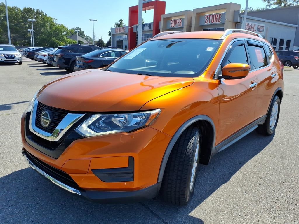 Certified 2020 Nissan Rogue SV FWD image 18