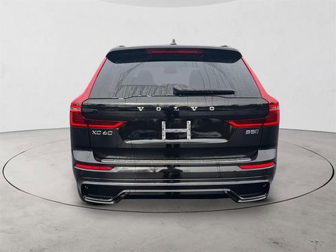 New 2026 Volvo XC60 B5 Plus w/ Protection Package Premier AWD/4WD image 4