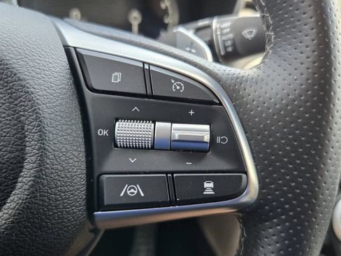 Used 2023 Genesis G70 2.0T w/ Sport Prestige Package RWD image 24