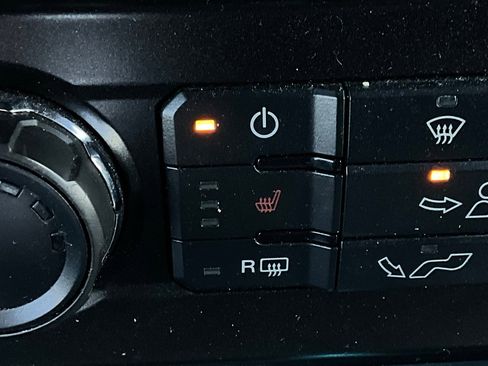 Used 2019 Ford F150 XLT w/ Equipment Group 302A Luxury image 30