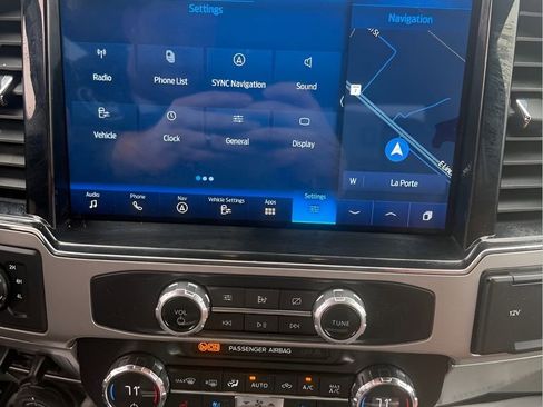 Used 2022 Ford F250 King Ranch w/ King Ranch Ultimate Package AWD/4WD image 25