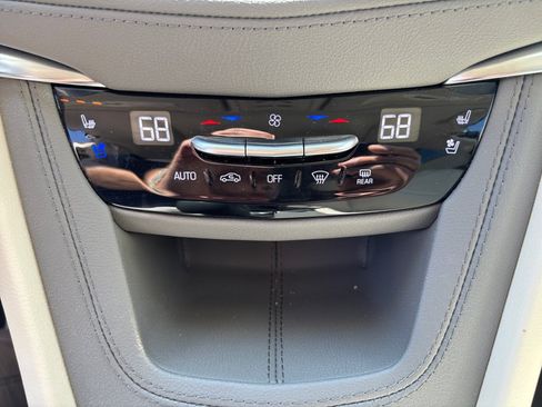 Certified 2024 Cadillac XT5 Premium Luxury w/ LPO, Floor Liner Package FWD image 18