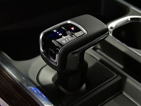 New 2026 Chevrolet Silverado 1500 RST w/ Convenience Package II image 24