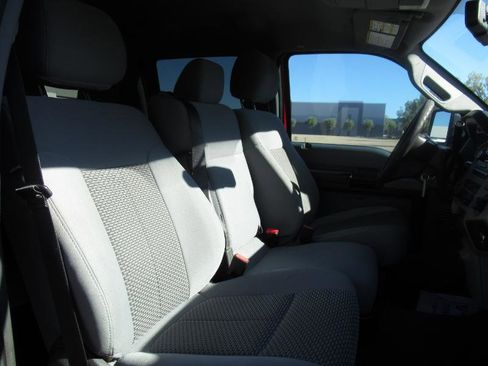 Used 2013 Ford F350 XLT w/ XLT Premium Pkg image 5