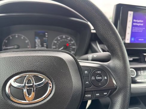 Used 2023 Toyota Corolla LE image 10