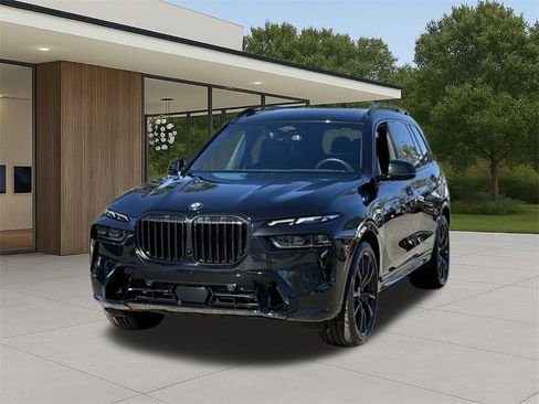 Certified 2023 BMW X7 xDrive40i w/ Executive Package image 2