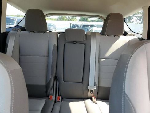Used 2014 Ford Escape SE w/ Equipment Group 201A FWD image 9