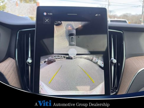 Used 2026 Volvo XC60 B5 Plus w/ Protection Package Premier image 17