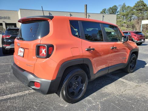 Used 2019 Jeep Renegade Sport image 22