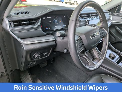 Used 2023 Jeep Grand Cherokee L Limited w/ Luxury Tech Group II RWD image 38