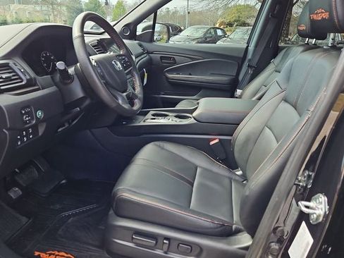 Certified 2025 Honda Ridgeline TrailSport image 14