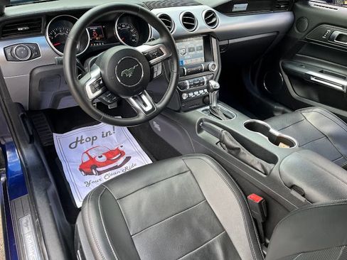 Used 2019 Ford Mustang GT Premium RWD image 10