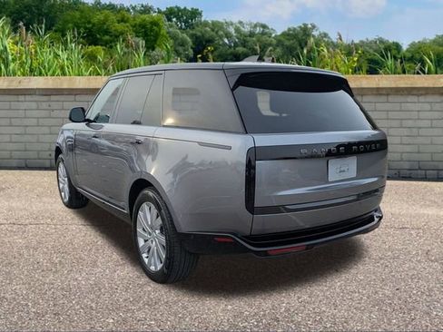 New 2025 Land Rover Range Rover SE image 6