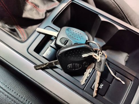 Used 2004 Pontiac GTO image 31