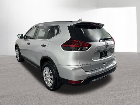 Used 2019 Nissan Rogue S AWD/4WD image 30