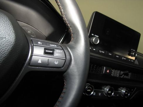 Certified 2023 Honda CR-V Sport image 6