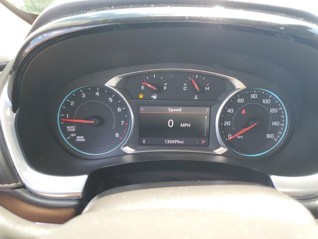 Used 2021 Chevrolet Traverse LT FWD image 25