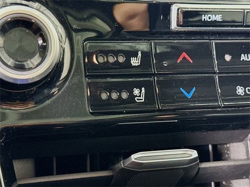 Used 2021 Toyota Highlander Platinum image 20