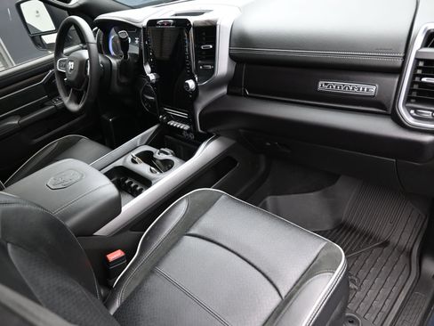 Used 2025 RAM 3500 Laramie w/ Night Edition image 40