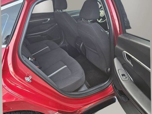 Used 2024 Hyundai Sonata SEL FWD image 9