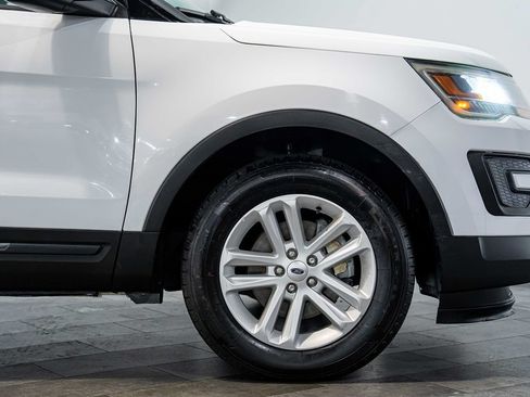 Used 2016 Ford Explorer 4WD image 9