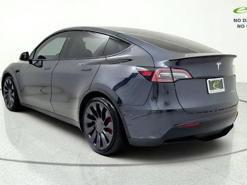 Used 2024 Tesla Model Y Performance AWD/4WD image 6