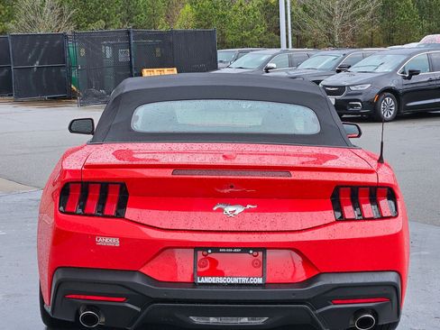 Used 2024 Ford Mustang Premium image 6