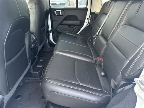 Used 2023 Jeep Wrangler Unlimited Sahara w/ Cold Weather Group image 22