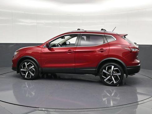 Used 2021 Nissan Rogue Sport SL FWD image 8