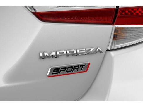 Used 2023 Subaru Impreza 2.0i Sport image 12