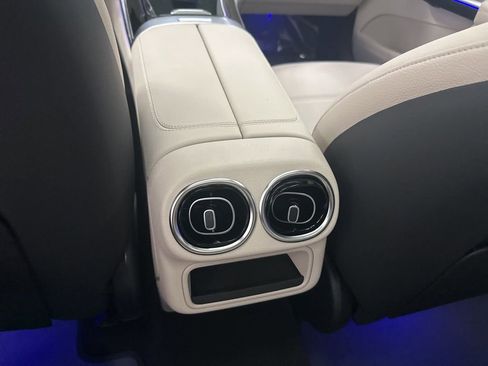 New 2026 Mercedes-Benz GLC 300 image 22