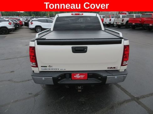 Used 2011 GMC Sierra 1500 SLE w/ Power Tech Package AWD/4WD image 8