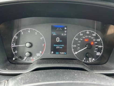 Used 2024 Toyota Corolla LE image 22