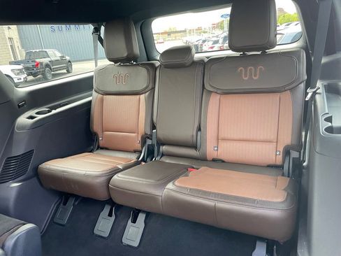 Used 2025 Ford Expedition Max King Ranch AWD/4WD image 9